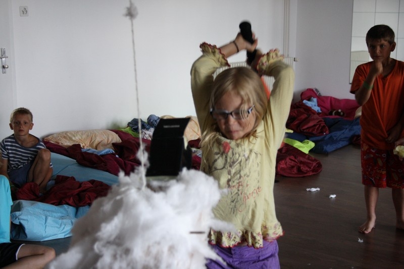 Village Camps International Summer Camp Leysin, Switzerland 2025-08-09 https://www.villagecamps.com/journals_admin/images/698-34-slumber party (34).jpg